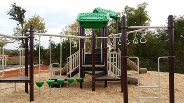 falling-sprins-hoa-1-resized.jpg falling-sprins-hoa-1-resized.jpg