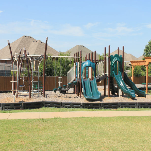 Ramona Play Structure