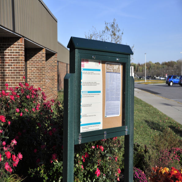 Outdoor Hinged Message Board - Medium