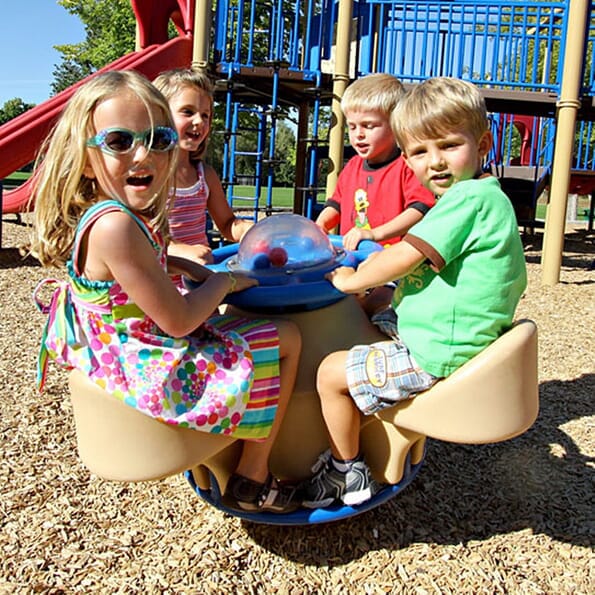 4-Seat Teeter Bubble Top