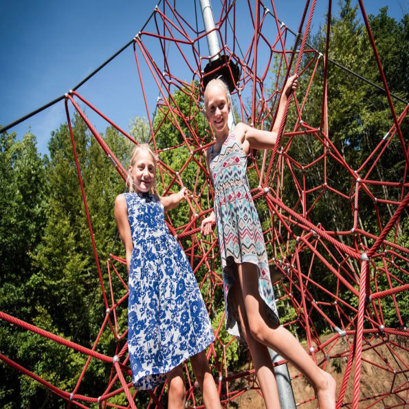 Spider Pyramid 8-6 Net Climber
