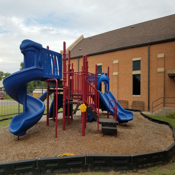Indiahoma Play Structure